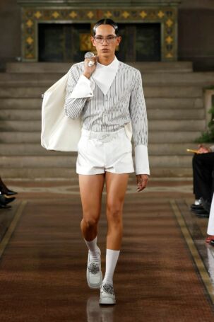 12/47 | Palomo Spain Spring 2025 | Photo: NOWFASHION.com Palomo Spain Spring 2025 | Photo: NOWFASHION.com