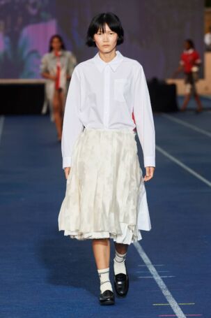 1/37 | Baum und Pferdgarten Spring 2025 | Photo: James Cochrane | Courtesy of Copenhagen Fashion Week Baum und Pferdgarten Spring 2025 | Photo: James Cochrane | Courtesy of Copenhagen Fashion Week