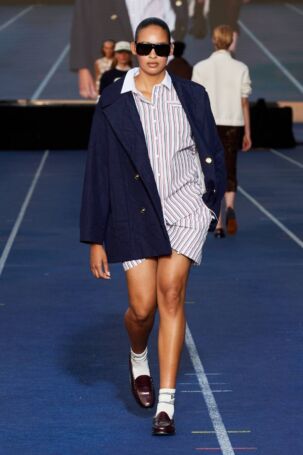 8/37 | Baum und Pferdgarten Spring 2025 | Photo: James Cochrane | Courtesy of Copenhagen Fashion Week Baum und Pferdgarten Spring 2025 | Photo: James Cochrane | Courtesy of Copenhagen Fashion Week