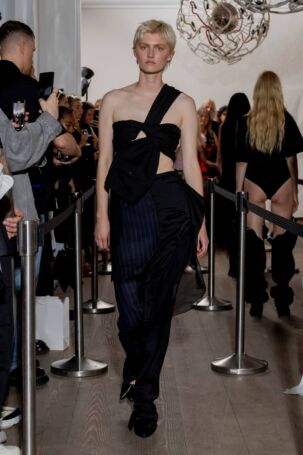 5/13 | Bonnetje Spring 2025 | Photo: James Cochrane | Courtesy of Copenhagen Fashion Week Bonnetje Spring 2025 | Photo: James Cochrane | Courtesy of Copenhagen Fashion Week