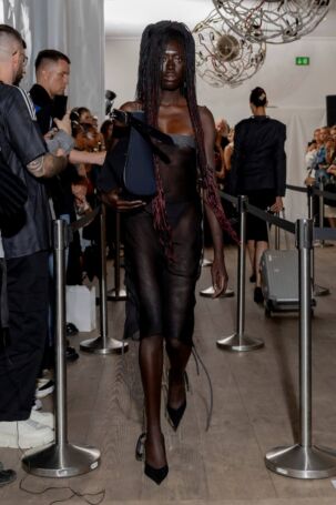 11/13 | Bonnetje Spring 2025 | Photo: James Cochrane | Courtesy of Copenhagen Fashion Week Bonnetje Spring 2025 | Photo: James Cochrane | Courtesy of Copenhagen Fashion Week
