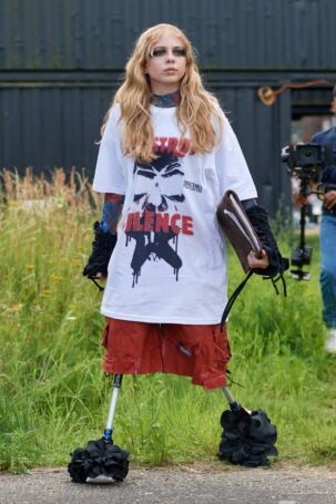 1/29 | Fine Chaos Spring 2025 | Photo: James Cochrane | Courtesy of Copenhagen Fashion Week Fine Chaos Spring 2025 | Photo: James Cochrane | Courtesy of Copenhagen Fashion Week