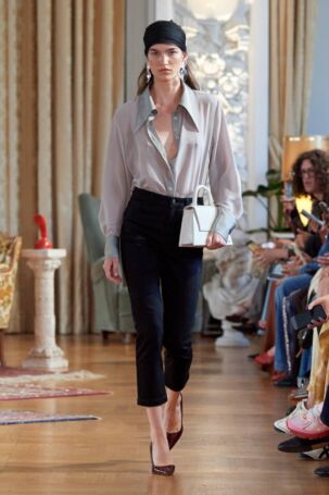 1/35 | Gestuz Spring 2025 | Photo: James Cochrane | Courtesy of Copenhagen Fashion Week Gestuz Spring 2025 | Photo: James Cochrane | Courtesy of Copenhagen Fashion Week