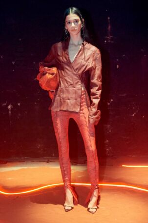 7/8 | Jade Cropper Spring 2025 | Photo: James Cochrane | Courtesy of Copenhagen Fashion Week Jade Cropper Spring 2025 | Photo: James Cochrane | Courtesy of Copenhagen Fashion Week