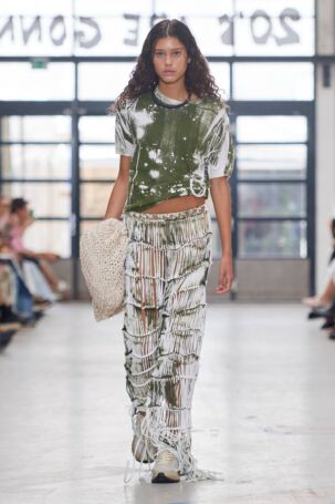 9/32 | Joao Maraschin Spring 2025 | Photo: James Cochrane | Courtesy of Copenhagen Fashion Week Joao Maraschin Spring 2025 | Photo: James Cochrane | Courtesy of Copenhagen Fashion Week