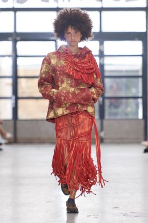 11/32 | Joao Maraschin Spring 2025 | Photo: James Cochrane | Courtesy of Copenhagen Fashion Week Joao Maraschin Spring 2025 | Photo: James Cochrane | Courtesy of Copenhagen Fashion Week