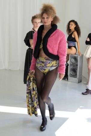 11/76 | Nicklas Skovgaard Spring 2025 | Photo: James Cochrane | Courtesy of Copenhagen Fashion Week Nicklas Skovgaard Spring 2025 | Photo: James Cochrane | Courtesy of Copenhagen Fashion Week