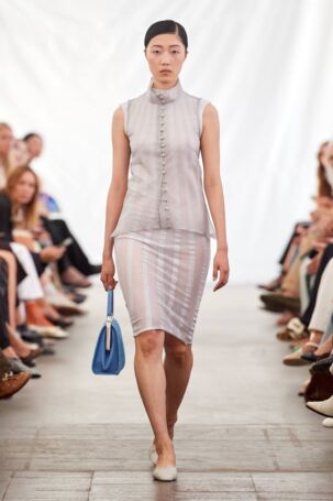 10/26 | Remain Spring 2025 | Photo: James Cochrane | Courtesy of Copenhagen Fashion Week Remain Spring 2025 | Photo: James Cochrane | Courtesy of Copenhagen Fashion Week
