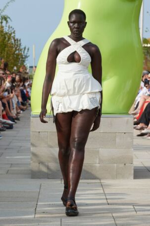 1/35 | Sinéad O'Dwyer Spring 2025 | Photo: James Cochrane | Courtesy of Copenhagen Fashion Week Sinéad O'Dwyer Spring 2025 | Photo: James Cochrane | Courtesy of Copenhagen Fashion Week