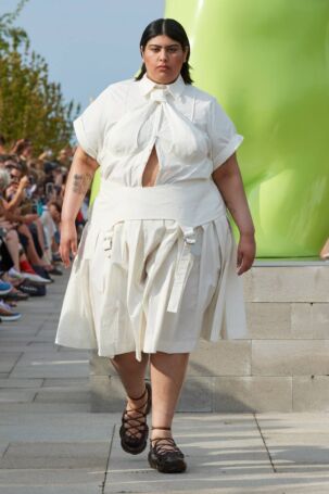 4/35 | Sinéad O'Dwyer Spring 2025 | Photo: James Cochrane | Courtesy of Copenhagen Fashion Week Sinéad O'Dwyer Spring 2025 | Photo: James Cochrane | Courtesy of Copenhagen Fashion Week