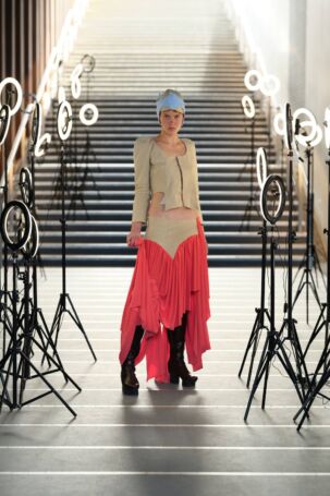 3/12 | Sól Hansdóttir Spring 2025 | Photo: James Cochrane | Courtesy of Copenhagen Fashion Week Sól Hansdóttir Spring 2025 | Photo: James Cochrane | Courtesy of Copenhagen Fashion Week