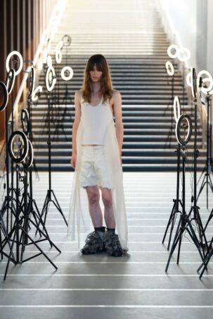 10/12 | Sól Hansdóttir Spring 2025 | Photo: James Cochrane | Courtesy of Copenhagen Fashion Week Sól Hansdóttir Spring 2025 | Photo: James Cochrane | Courtesy of Copenhagen Fashion Week