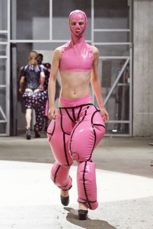 4/81 | Sonja Sandin at Swedish School of Textiles Spring 2025 | Photo: James Cochrane | Courtesy of Copenhagen Fashion Week Sonja Sandin at Swedish School of Textiles Spring 2025 | Photo: James Cochrane | Courtesy of Copenhagen Fashion Week