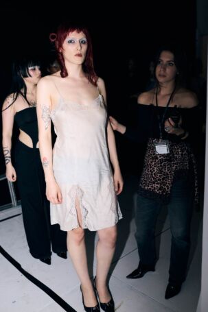 12/27 | Clara Colette Miramon Spring 2025 Backstage | Photo: Anasteisha Danger | Courtesy of Berlin Fashion Week Clara Colette Miramon Spring 2025 Backstage | Photo: Anasteisha Danger | Courtesy of Berlin Fashion Week