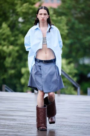 9/29 | GmbH Spring 2025 | Photo: Finnegan Koichi Godenschweger | Courtesy of Berlin Fashion Week GmbH Spring 2025 | Photo: Finnegan Koichi Godenschweger | Courtesy of Berlin Fashion Week