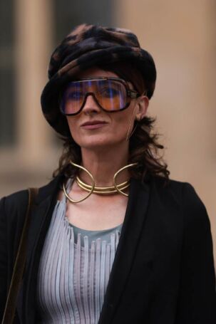 9/42 | Haderlump Spring 2025 Street Style | Photo: Jeremy Moeller | Courtesy of Berlin Fashion Week Haderlump Spring 2025 Street Style | Photo: Jeremy Moeller | Courtesy of Berlin Fashion Week