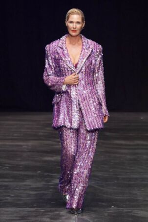 12/55 | Kilian Kerner Spring 2025 | Photo: Andrew Thomas | Courtesy of Berlin Fashion Week Kilian Kerner Spring 2025 | Photo: Andrew Thomas | Courtesy of Berlin Fashion Week