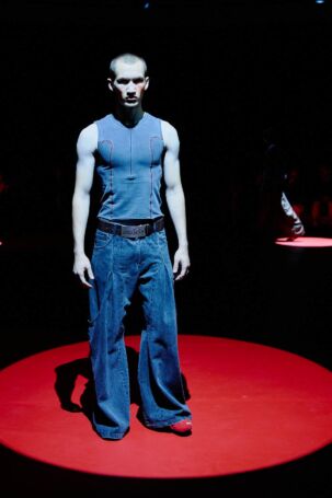 4/24 | LUEDER Spring 2025 | Photo: Finnegan Koichi Godenschweger | Courtesy of Berlin Fashion Week LUEDER Spring 2025 | Photo: Finnegan Koichi Godenschweger | Courtesy of Berlin Fashion Week