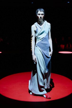 5/24 | LUEDER Spring 2025 | Photo: Finnegan Koichi Godenschweger | Courtesy of Berlin Fashion Week LUEDER Spring 2025 | Photo: Finnegan Koichi Godenschweger | Courtesy of Berlin Fashion Week