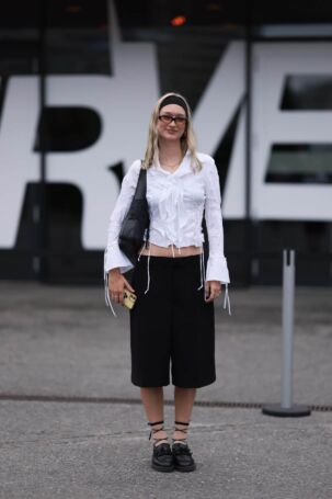 7/18 | LUEDER Spring 2025 Street Style | Photo: Jeremy Moeller | Courtesy of Berlin Fashion Week LUEDER Spring 2025 Street Style | Photo: Jeremy Moeller | Courtesy of Berlin Fashion Week