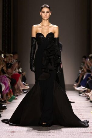 3/65 | Elie Saab Fall 2024 Haute Couture | Courtesy of Elie Saab Elie Saab Fall 2024 Haute Couture | Courtesy of Elie Saab