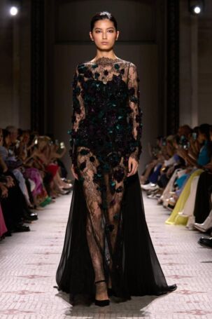 10/65 | Elie Saab Fall 2024 Haute Couture | Courtesy of Elie Saab Elie Saab Fall 2024 Haute Couture | Courtesy of Elie Saab