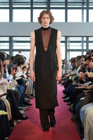 4/30 | Burc Akyol Spring 2025 Menswear | Courtesy of Burc Akyol Burc Akyol Spring 2025 Menswear | Courtesy of Burc Akyol