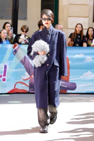 2/39 | Doublet Spring 2025 Menswear | Photo: NOWFASHION.com Doublet Spring 2025 Menswear | Photo: NOWFASHION.com