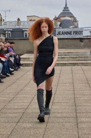 1/31 | Jeanne Friot Spring 2025 Menswear | Courtesy of Jeanne Friot Jeanne Friot Spring 2025 Menswear | Courtesy of Jeanne Friot