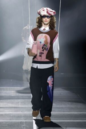 12/35 | KidSuper Spring 2025 Menswear | Photo: NOWFASHION.com KidSuper Spring 2025 Menswear | Photo: NOWFASHION.com