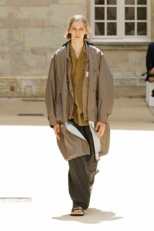 5/51 | Kolor Spring 2025 Menswear | Photo: NOWFASHION.com Kolor Spring 2025 Menswear | Photo: NOWFASHION.com