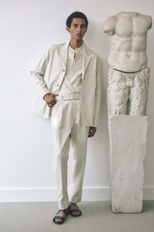 9/33 | Officine Générale Spring 2025 Menswear | Courtesy of Officine Générale Officine Générale Spring 2025 Menswear | Courtesy of Officine Générale