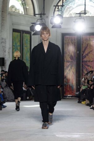 3/57 | Songzio Spring 2025 Menswear | Courtesy of Songzio Songzio Spring 2025 Menswear | Courtesy of Songzio