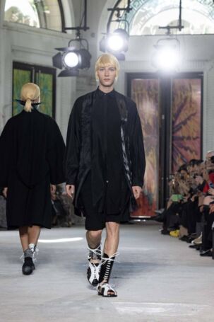 6/57 | Songzio Spring 2025 Menswear | Courtesy of Songzio Songzio Spring 2025 Menswear | Courtesy of Songzio