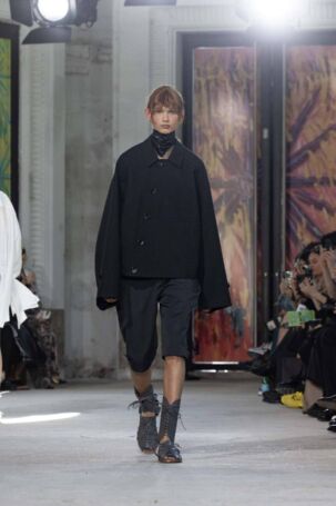 12/57 | Songzio Spring 2025 Menswear | Courtesy of Songzio Songzio Spring 2025 Menswear | Courtesy of Songzio