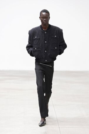 4/59 | JordanLuca Spring 2025 Menswear | Photo: NOWFASHION.com JordanLuca Spring 2025 Menswear | Photo: NOWFASHION.com
