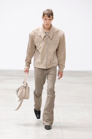 10/59 | JordanLuca Spring 2025 Menswear | Photo: NOWFASHION.com JordanLuca Spring 2025 Menswear | Photo: NOWFASHION.com