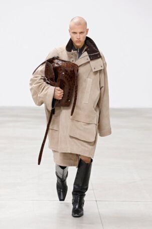 12/59 | JordanLuca Spring 2025 Menswear | Photo: NOWFASHION.com JordanLuca Spring 2025 Menswear | Photo: NOWFASHION.com