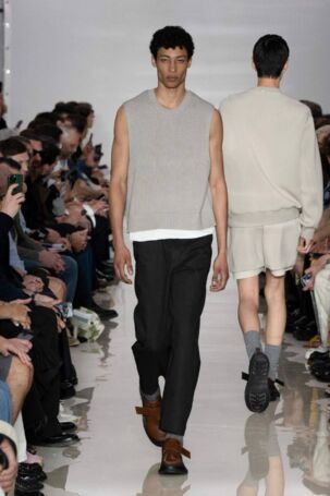 8/39 | Neil Barrett Spring 2025 Menswear | Courtesy of Neil Barrett Neil Barrett Spring 2025 Menswear | Courtesy of Neil Barrett