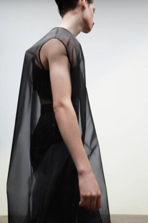 2/16 | Florian Wowretzko Spring 2025 Menswear | Courtesy of Florian Wowretzko Florian Wowretzko Spring 2025 Menswear | Courtesy of Florian Wowretzko
