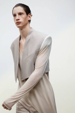 6/16 | Florian Wowretzko Spring 2025 Menswear | Courtesy of Florian Wowretzko Florian Wowretzko Spring 2025 Menswear | Courtesy of Florian Wowretzko