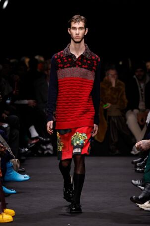 5/52 | JW Anderson Fall 2024 Menswear | Photo: NOWFASHION.com JW Anderson Fall 2024 Menswear | Photo: NOWFASHION.com