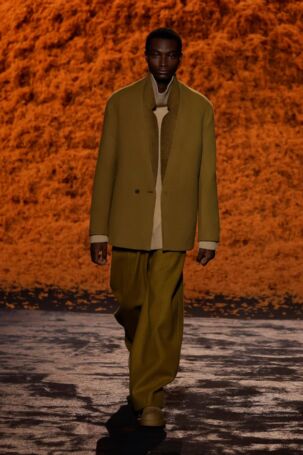 3/57 | Zegna Fall 2024 Menswear | Photo: NOWFASHION.com Zegna Fall 2024 Menswear | Photo: NOWFASHION.com