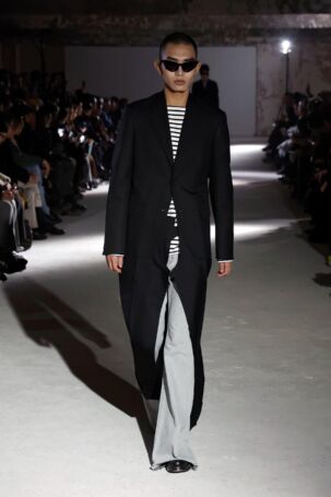5/39 | Junya Watanabe Fall 2024 Menswear | Photo: NOWFASHION.com Junya Watanabe Fall 2024 Menswear | Photo: NOWFASHION.com