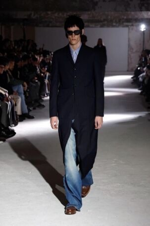 6/39 | Junya Watanabe Fall 2024 Menswear | Photo: NOWFASHION.com Junya Watanabe Fall 2024 Menswear | Photo: NOWFASHION.com