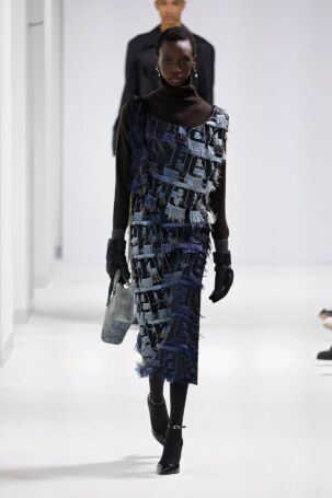 8/44 | Ferrari Fall 2023 | Photo: NOWFASHION.com Ferrari Fall 2023 | Photo: NOWFASHION.com