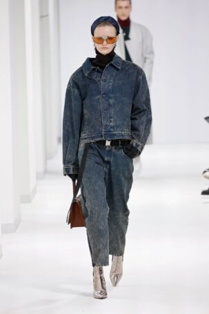 11/44 | Ferrari Fall 2023 | Photo: NOWFASHION.com Ferrari Fall 2023 | Photo: NOWFASHION.com