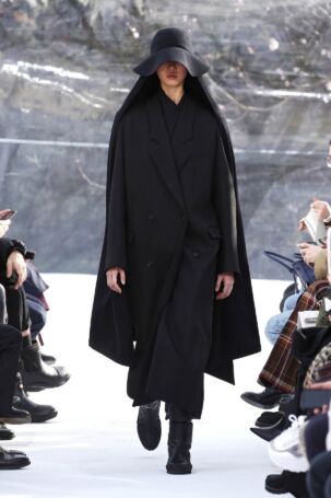 1/61 | Kenzo Fall 2020 | Photo: NOWFASHION.com Kenzo Fall 2020 | Photo: NOWFASHION.com