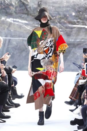 5/61 | Kenzo Fall 2020 | Photo: NOWFASHION.com Kenzo Fall 2020 | Photo: NOWFASHION.com