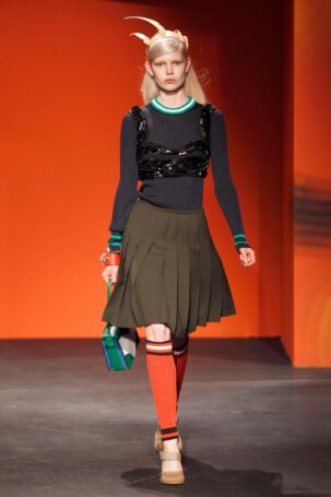 5/40 | Prada Spring 2014 | Photo: NOWFASHION.com Prada Spring 2014 | Photo: NOWFASHION.com